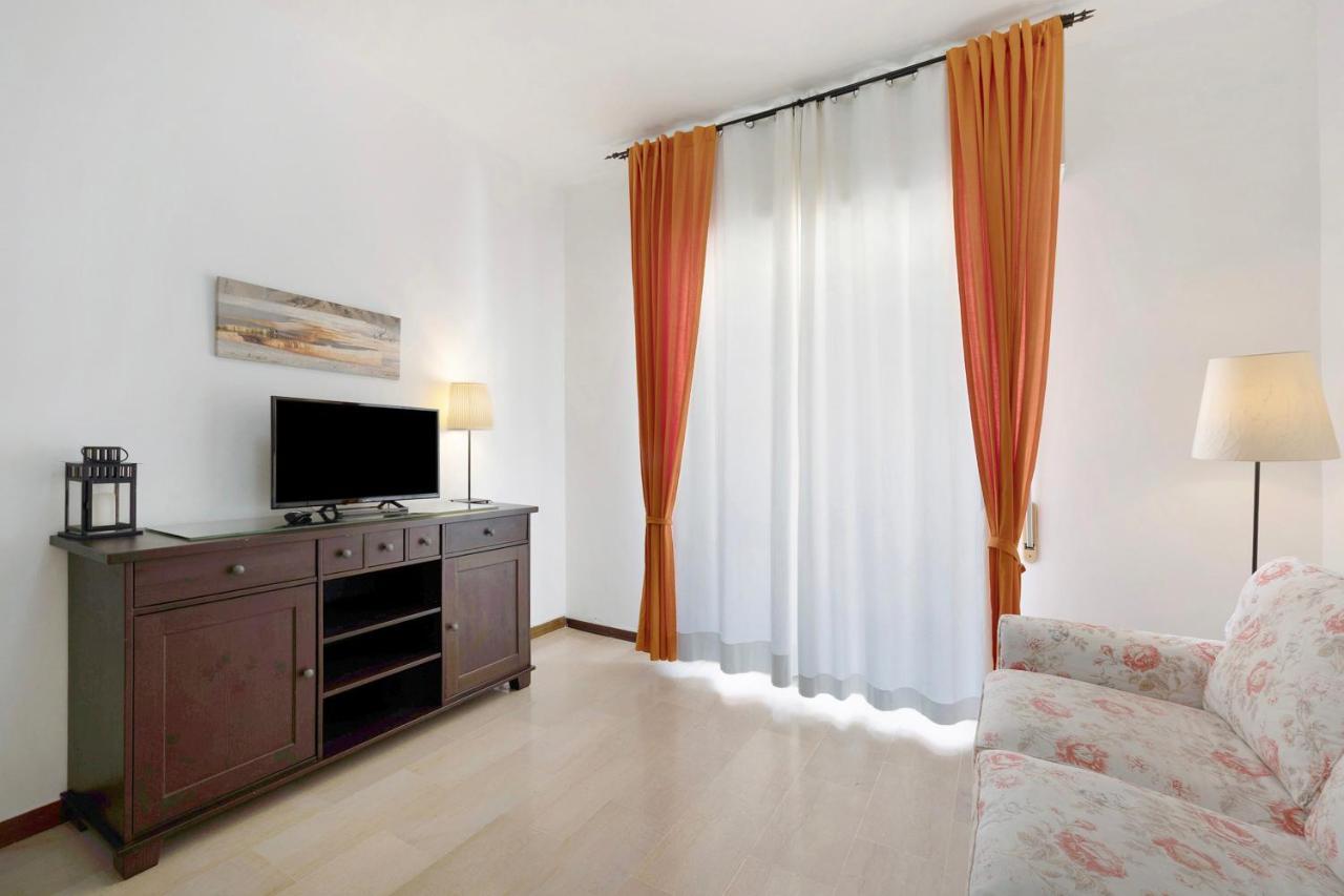 Marina Apartment Finale Ligure Bagian luar foto